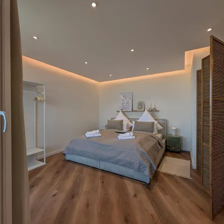 - Balkon & Parken Inklusive Osnabrueck