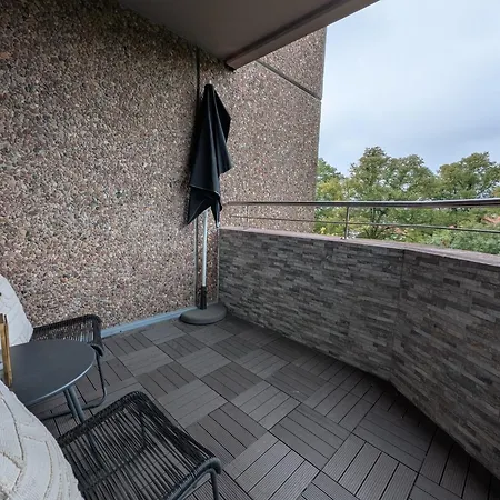 Daire - Balkon & Parken Inklusive